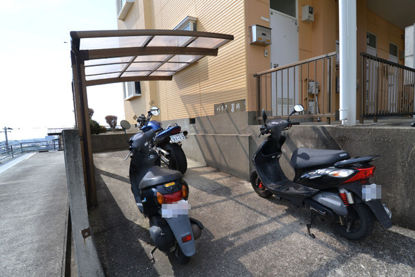 【その他共用部分】 | ＶＩＬＬＡ鈴木 | バイク置き場