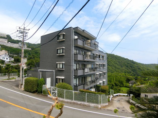 【外観】 | 道路前面からは海も見えます