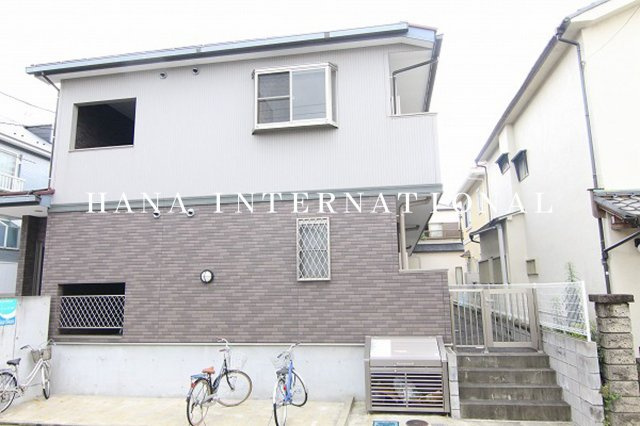 フェニーチェの外観