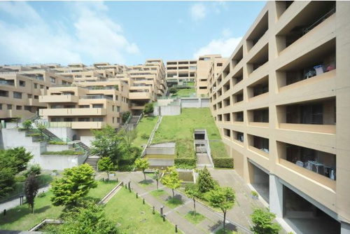 東急ドエル横浜ヒルサイドガーデン1号棟 リノベーションマンション 仲介手数料無料 キャッシュバック 仲介手数料無料 最大100万円以上キャッシュバックなら かっとく