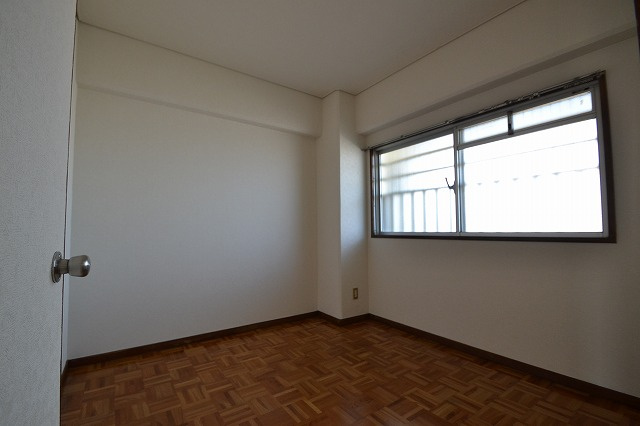 広島市西区古江新町の賃貸マンションの洋室|個人の部屋や寝室として使える洋室です