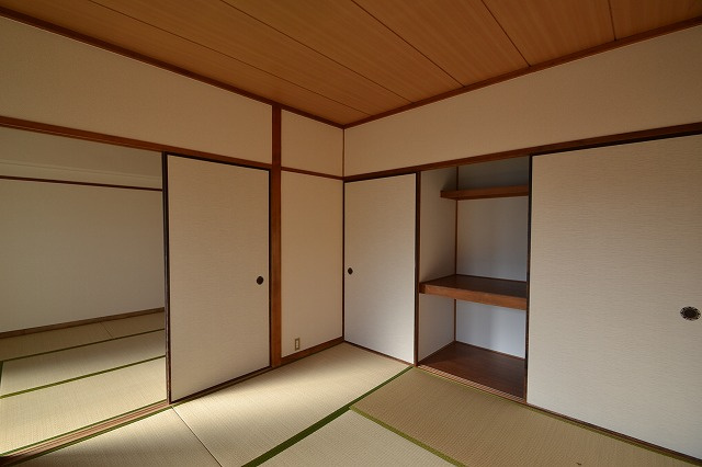 広島市西区古江新町の賃貸マンションの和室|和室がひろがる居住スペース