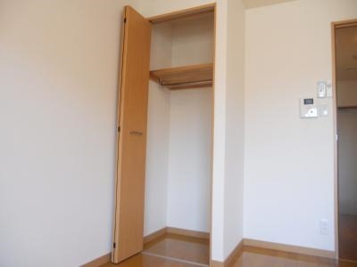 フラッティ堀川高辻の収納|クローゼット