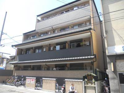 フラッティ堀川高辻の外観