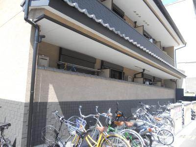 フラッティ堀川高辻の外観