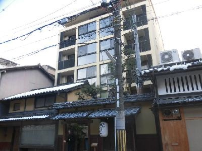 ヴィラスタジオーネ御所南