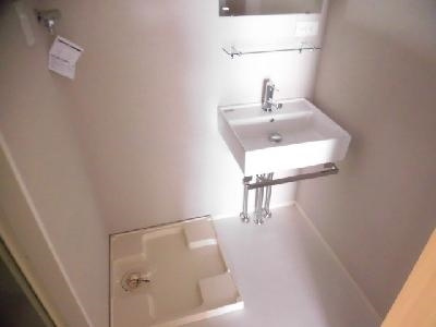 ヴィラスタジオーネ御所南の設備|脱衣所・洗濯機設置可