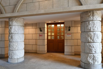 【エントランス】 | リバー平野ガーデンズ