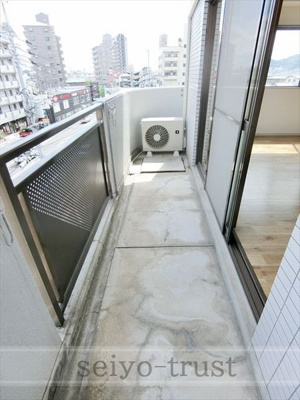 【バルコニー】 | エスコート西原