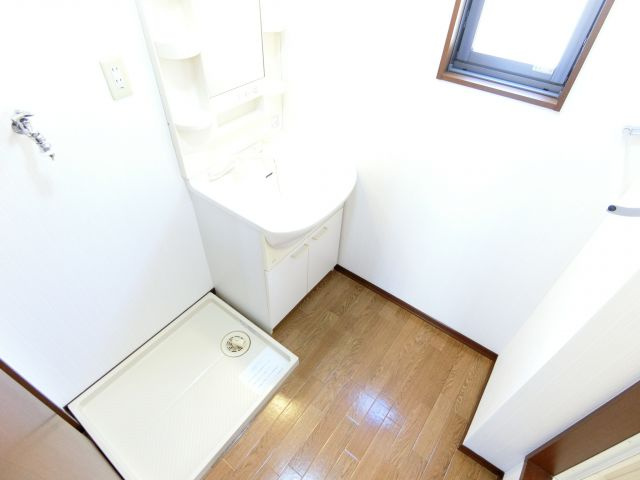 シャーメゾン光明池の洗面所