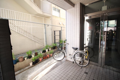 【その他共用部分】 | コラール昭和町　2面バルコニー！1フロア1住戸　完全独立！！ | 自転車置き場