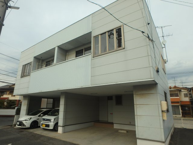 フレッサ（東）の外観