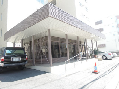 【エントランス】 | 妙蓮寺ハイツ | 東急東横線「妙蓮寺」駅徒歩10分と好立地！
日勤管理マンションにつき、管理状態良好♪
