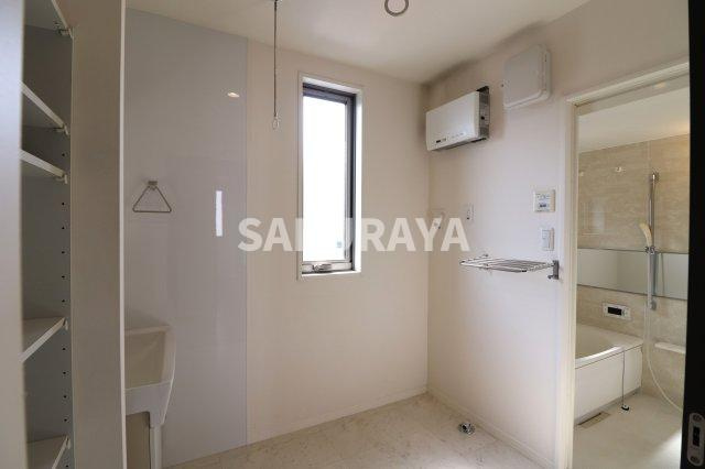 グレイッシュ・ウェストの洗面所|2023年撮影。現況と異なる場合がございます。