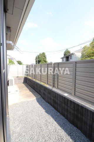 グレイッシュ・ウェストのバルコニー|2023年撮影。現況と異なる場合がございます。