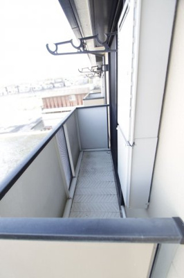 【バルコニー】 | グランドゥールⅡ | バルコニー付きです