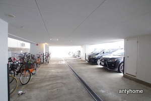 ベルエアー　仲介手数料無料の駐車場