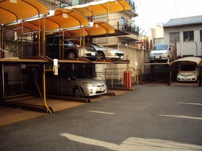 ヴォール・ヴォランの駐車場