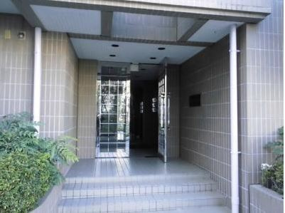 四谷アロービルのエントランス|四谷アロービル