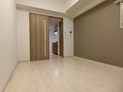 【洋室】 | レジデンス南森町