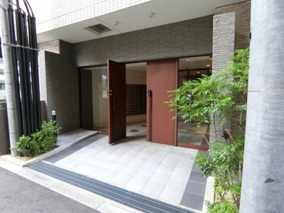 【エントランス】 | レジデンス南森町