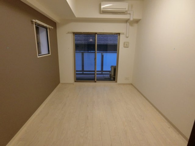 【居間・リビング】 | レジデンス南森町