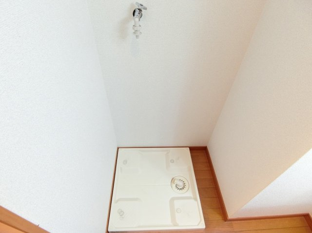 エスペランサ壱番館の設備|室内洗濯機置場　イメージ写真