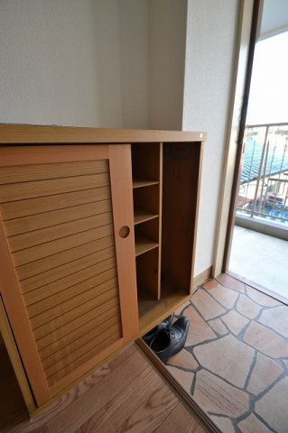 広島市西区庚午北２丁目の賃貸マンションの収納