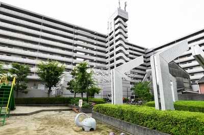 【エントランス】 | 阪神住建リバーサイドヴイラ姫島A棟