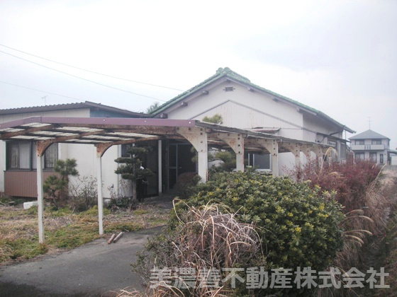 ４１６２９　羽島市上中町沖中古戸建て