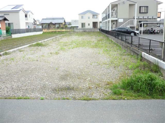 ３３６７４　羽島市上中町長間土地の外観