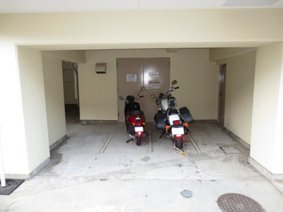 【その他】 | サンフラッツ西千葉駐車場 | オートバイ置場