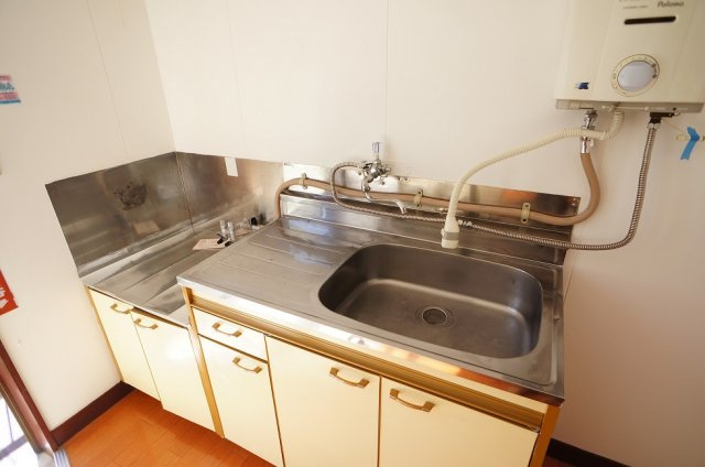 【キッチン】 | 広めの流し台で洗い物もラクラク♪