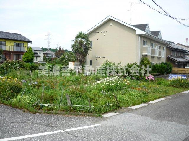 ４８８５５　不破郡垂井町土地の外観