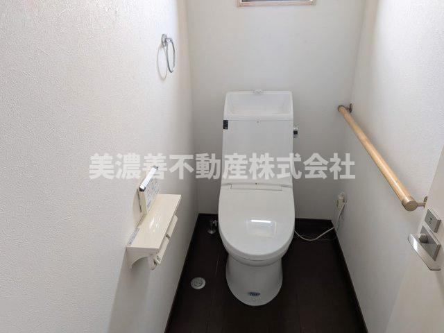 ５０３５５ 　岐阜市春近古市場南事業用のトイレ