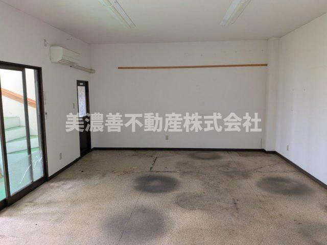 ５０３５５ 　岐阜市春近古市場南事業用のその他