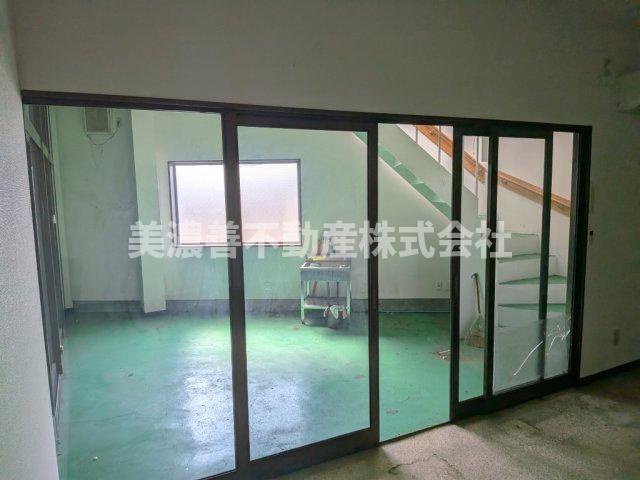 ５０３５５ 　岐阜市春近古市場南事業用の設備