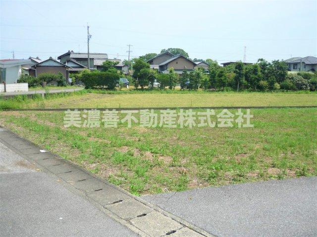 ５０８６４　安八郡神戸町丈六道土地の外観