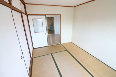 【和室】 | ルーベデンス | ゆったりとくつろげる和室です