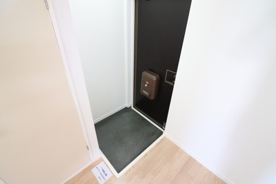 【玄関】 | ルーベデンス | きれいな玄関です