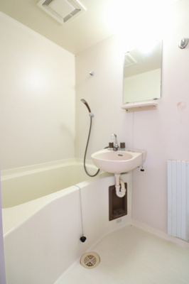 【浴室】 | ルーベデンス | お風呂です