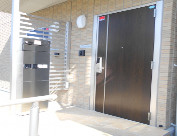 【エントランス】 | エントピア立花 | エントランスです