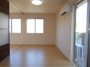 【居間・リビング】 | エントピア立花 | おしゃれなリビングです