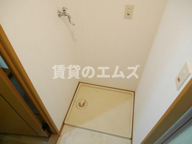 【設備】 | コンフォール井尻 | コンフォール井尻の室内洗濯機置き場