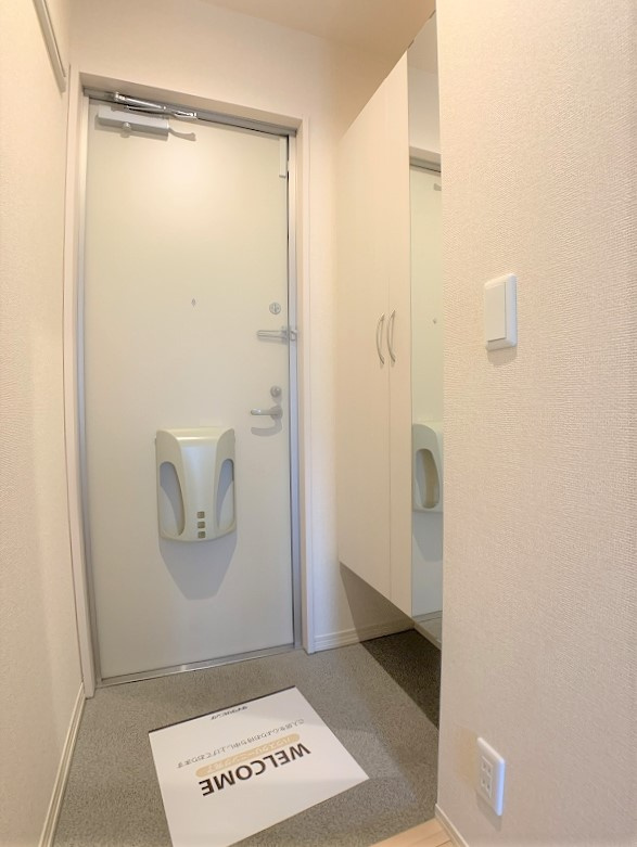 グラーティアの玄関