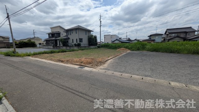 ５３０７２　羽島郡岐南町上印食土地