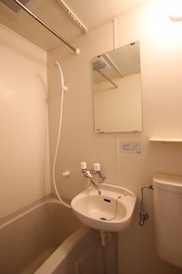 【設備】 | 泉ヶ丘アイビースクエア | 洗面台