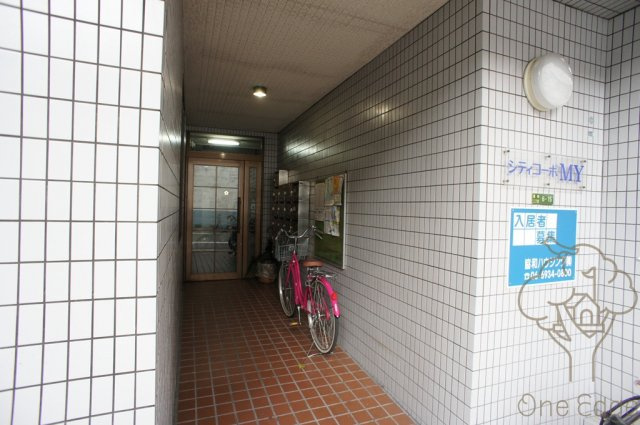 シティコーポMYのエントランス