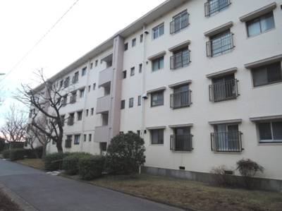 【外観】 | 北磯子住宅3号棟 | JR根岸線「根岸」駅徒歩18分又はバス4分「禅馬」停歩4分！