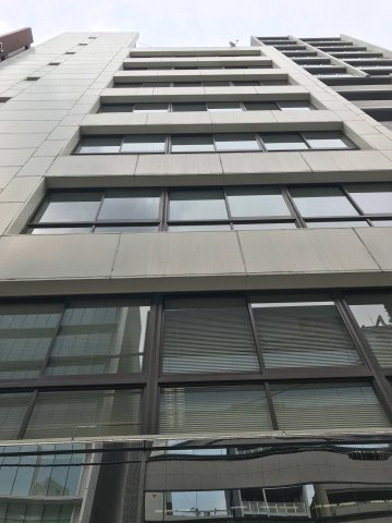 日本橋白馬ビルの外観